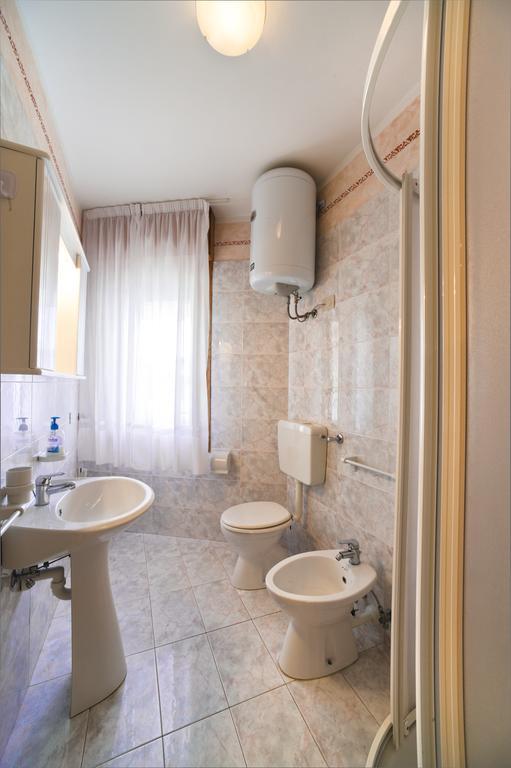 Residence Miriam 2 Bibione Zimmer foto